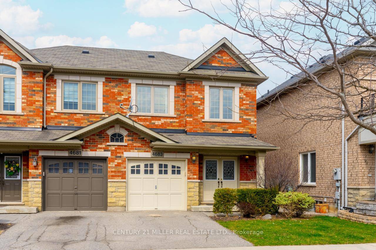 Welcome to 4683 Kurtz Road in Burlingtons sought after Alton Village.