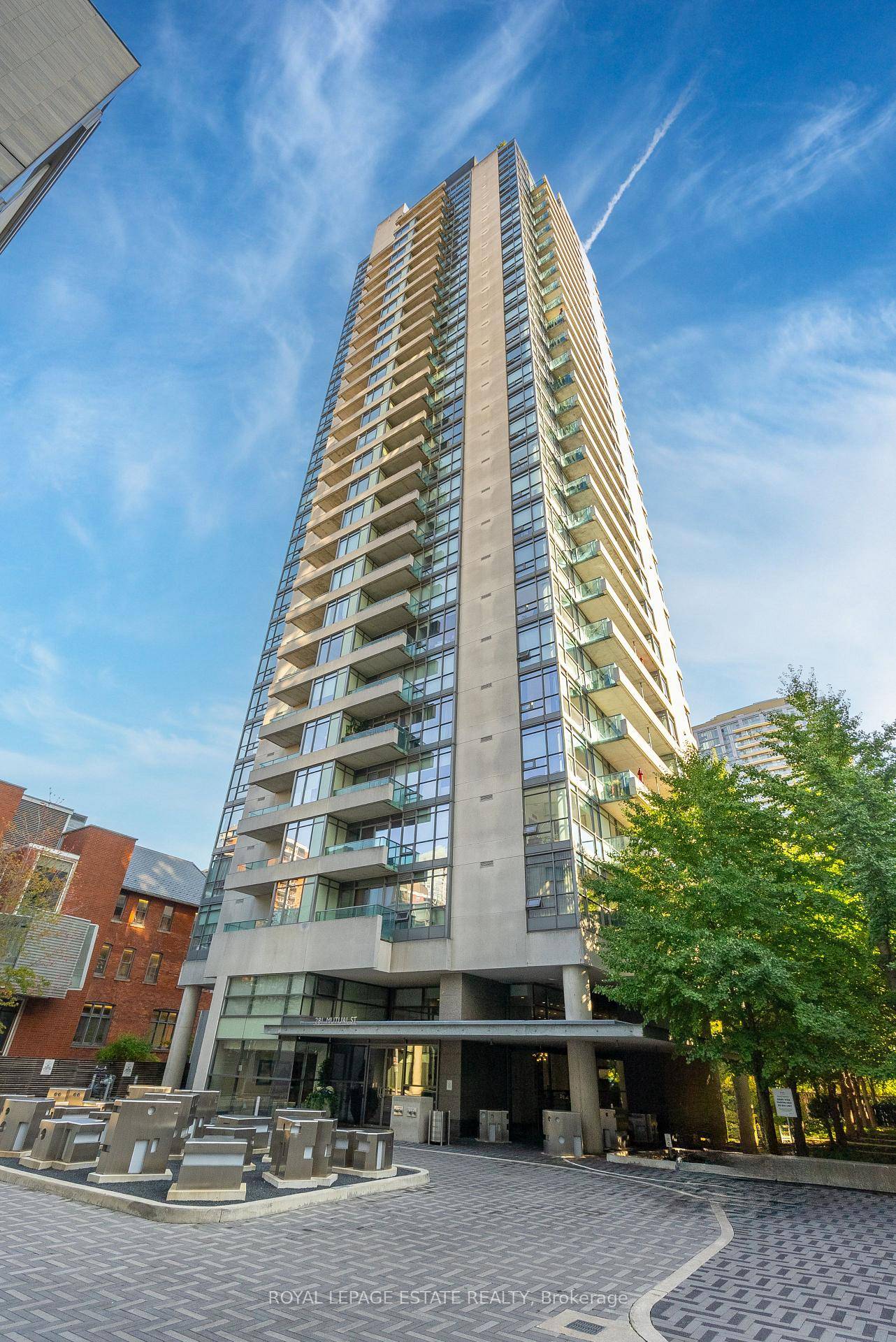 Welcome to Suite 1003 at 281 Mutual Street at Radio City condos, built on the first CBC Radio campus in Toronto.