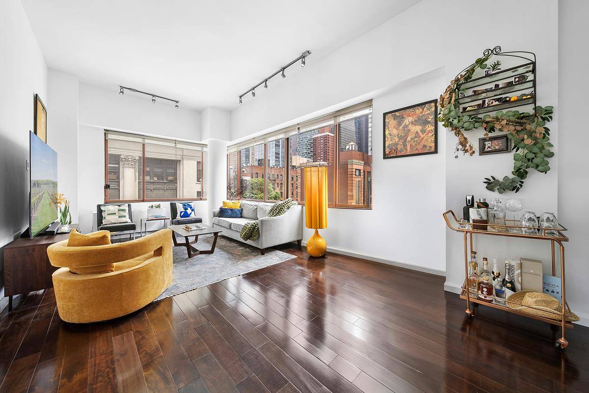 Opportunities like this don t come along often an oversized, corner one bedroom home with soaring 10 foot ceilings, nearly 800 square feet of thoughtfully designed space, and natural light ...