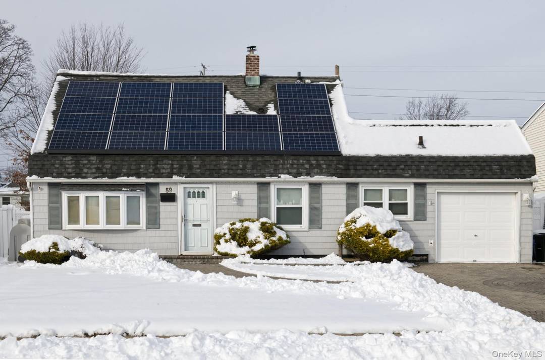 Welcome to this charming 4 bedroom, 1.