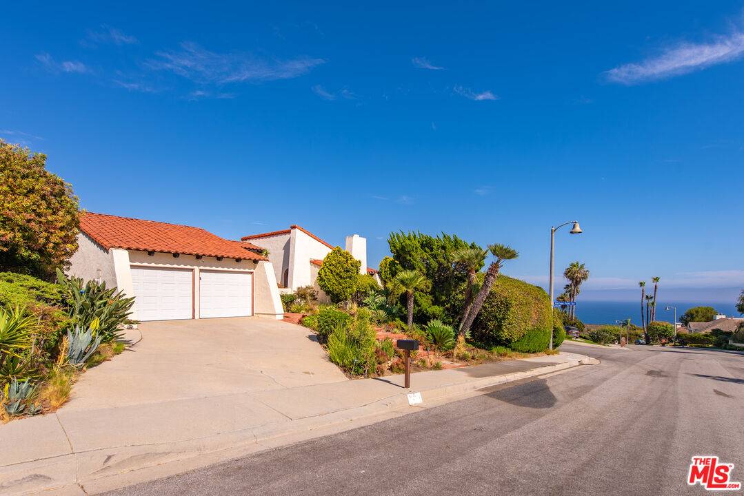 3636 Malibu Country Dr 3BR Malibu La