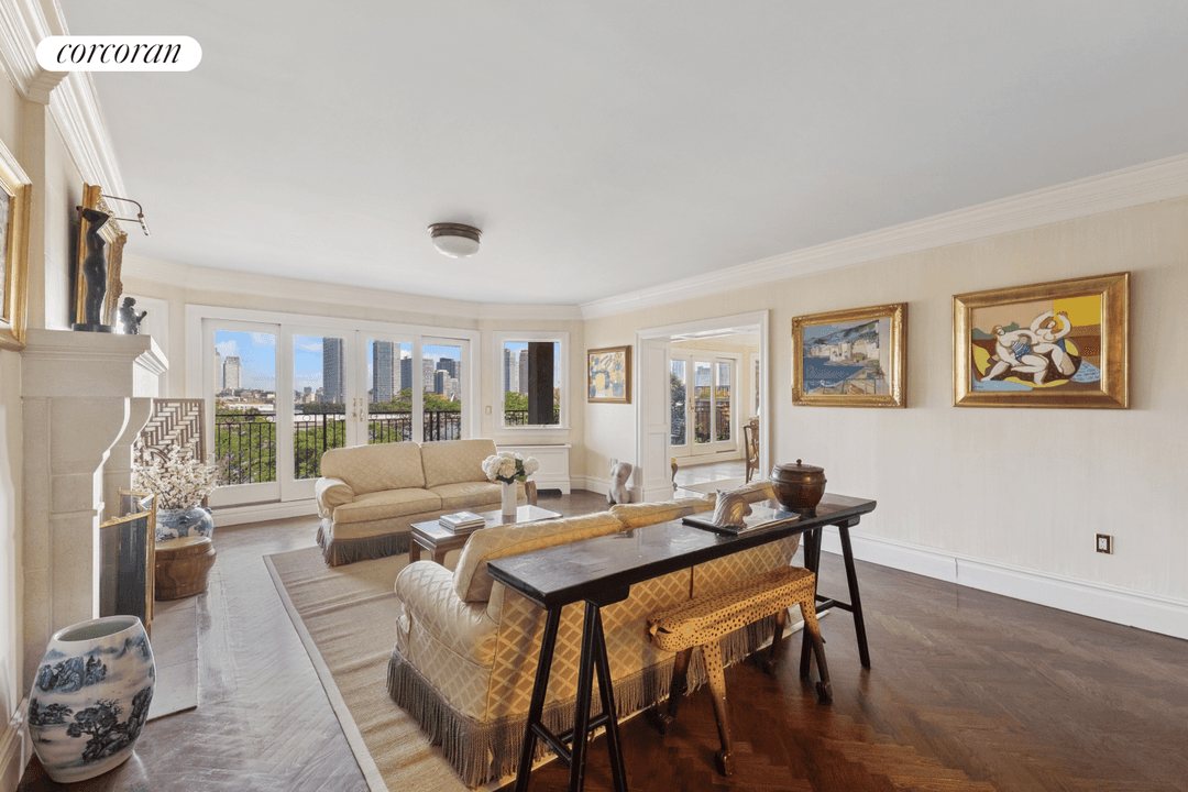 Timeless elegance in Beekman Place.