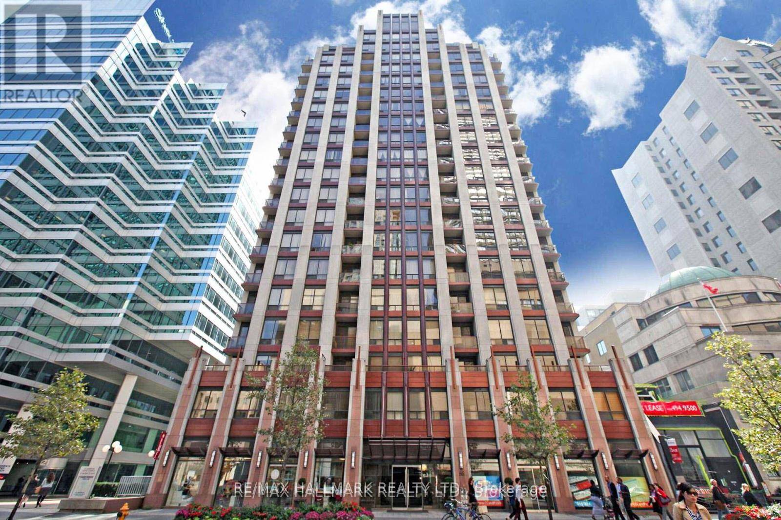 Stunning fully furnished turnkey luxury condo at Toronto's most prestigious intersection at Yonge and Bloor.