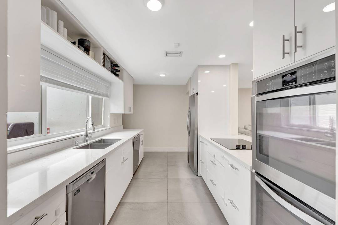 Welcome to your dream home in the heart of Emerald Hills !