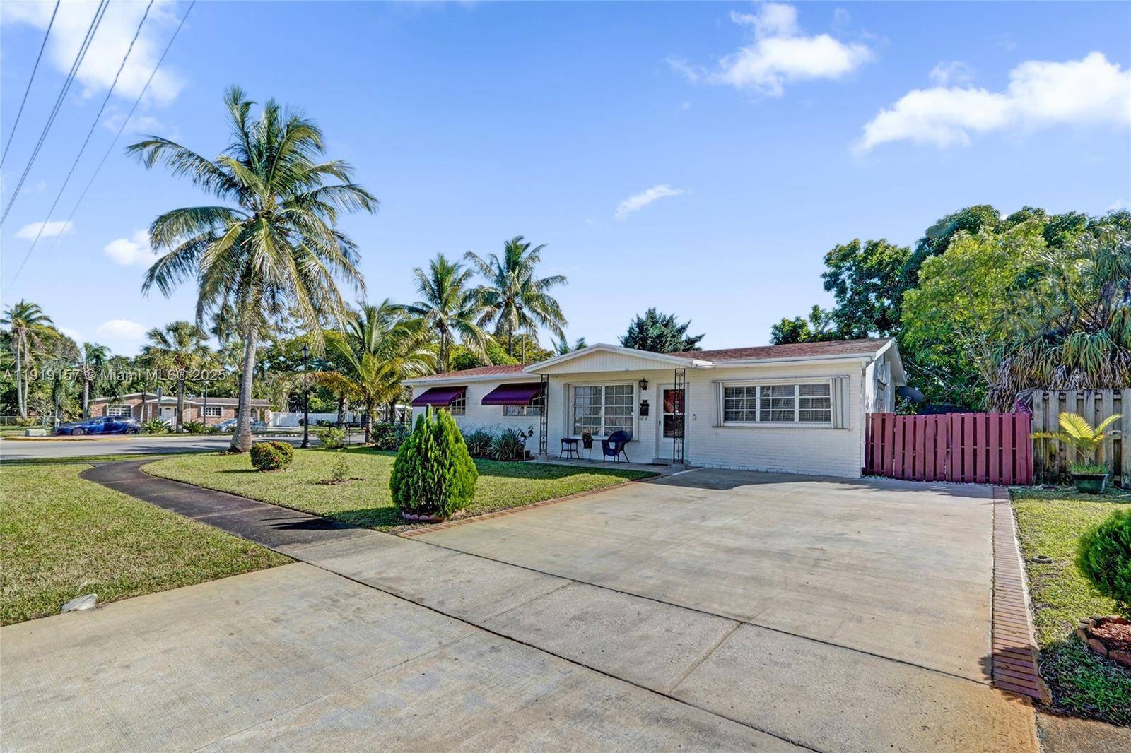 Beautiful 3 bedroom, 2 bathroom home featuring a large pool.