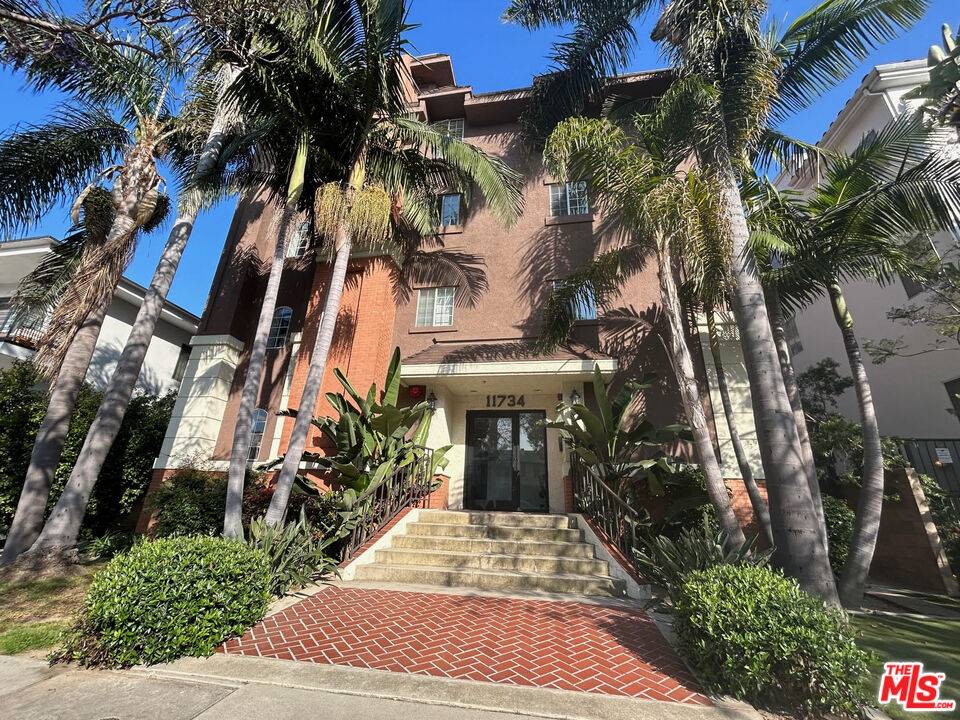 11734 Montana Ave 2BR Brentwood La