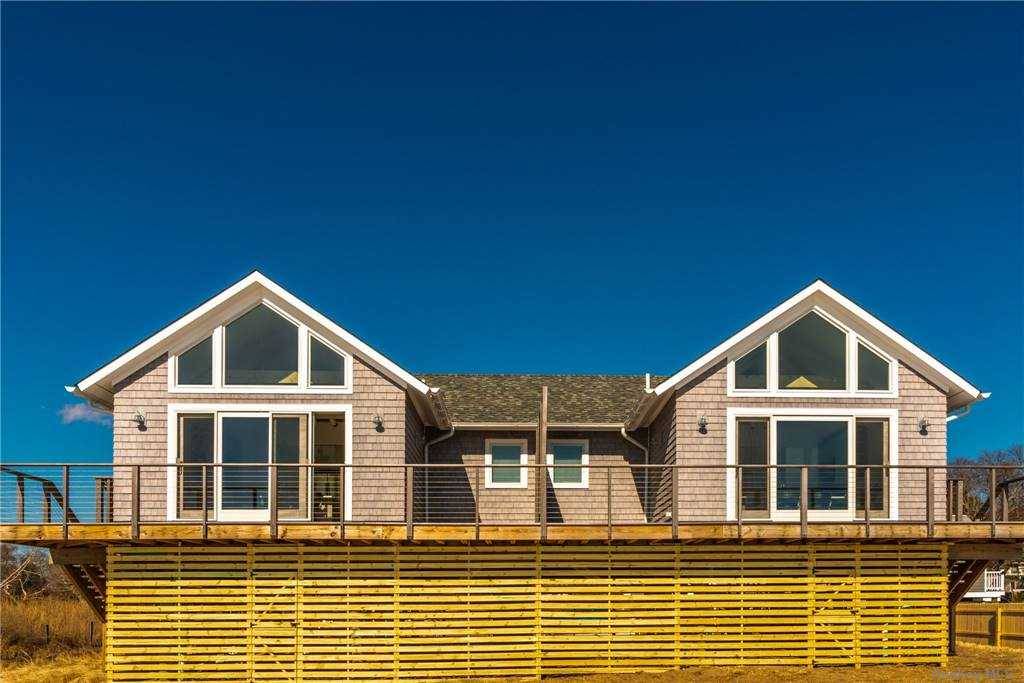 Want the water, sunshine, and East End living ?