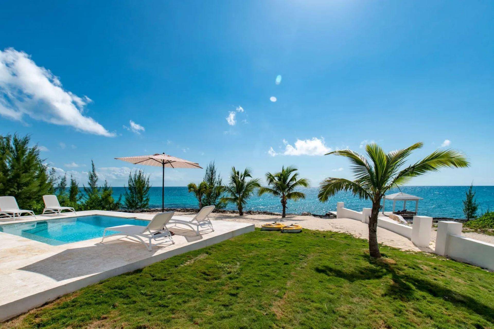 QUEEN'S HIGHWAY Single Family Home Eleuthera