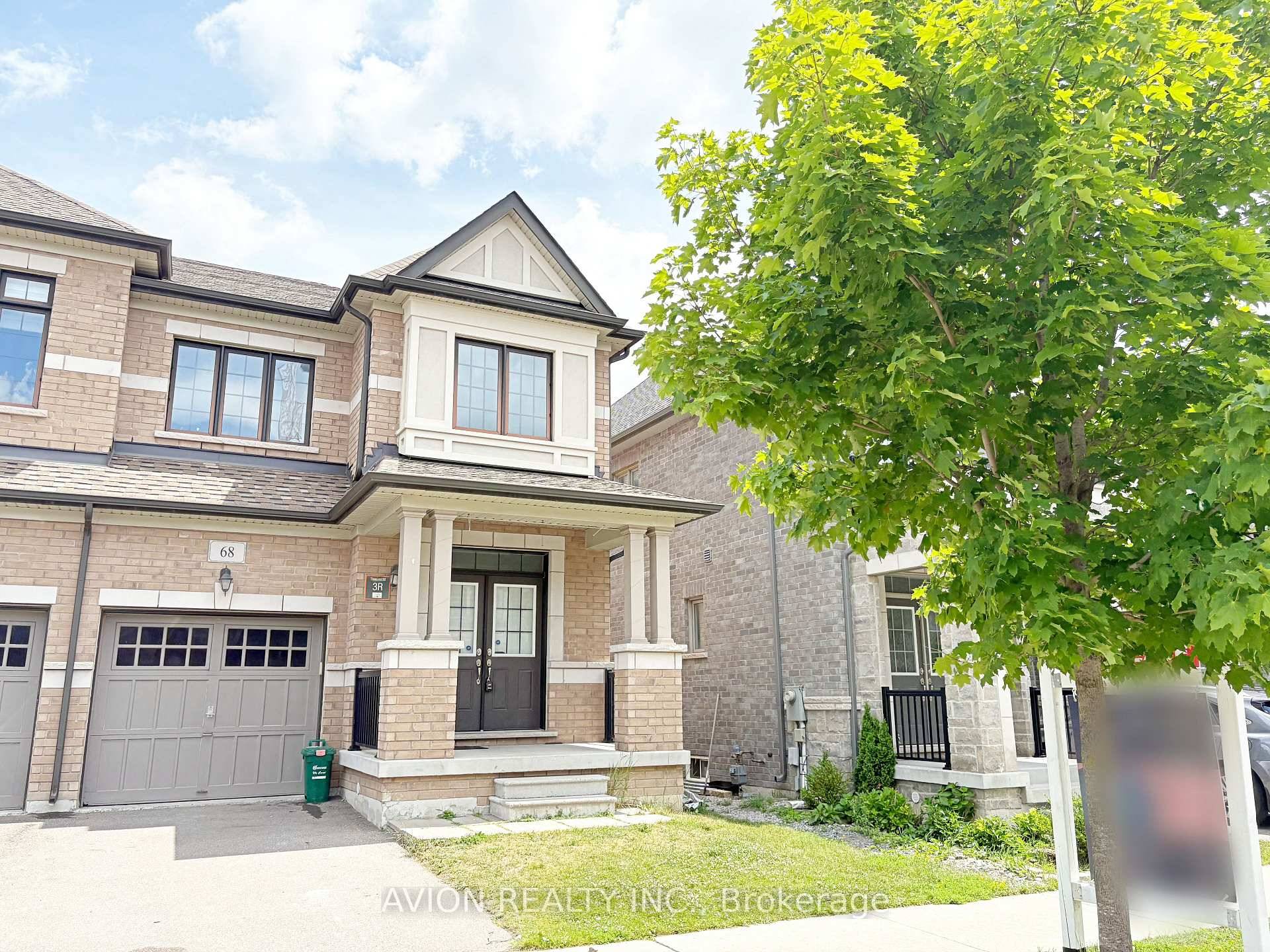Spacious And Modern Semi Detached Home In The Highly Sought After Wismer Community At 68 Collier Crescent.