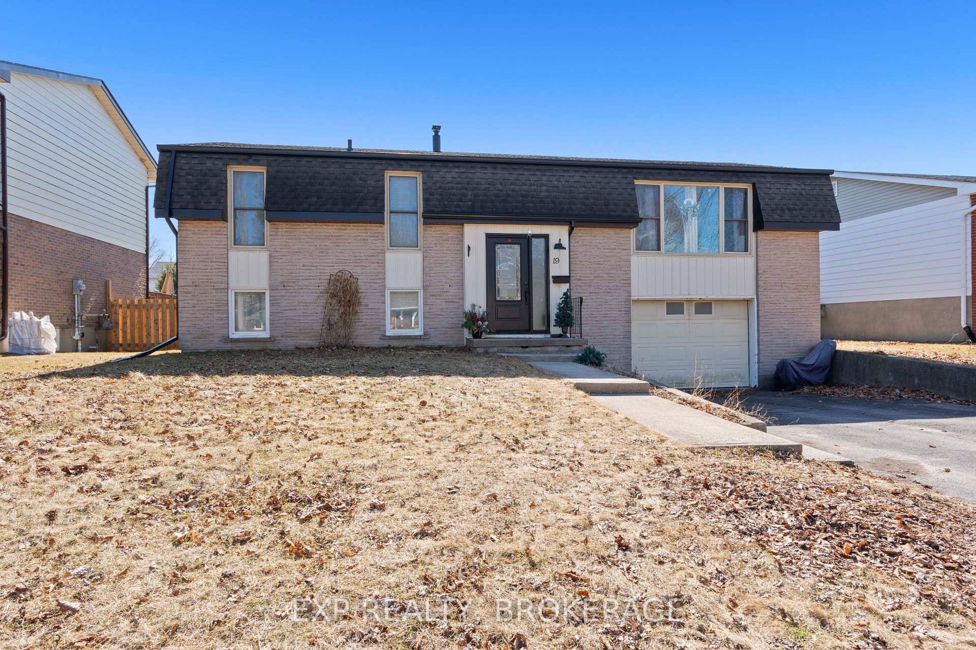 Welcome to 19 Mortensen Drive !