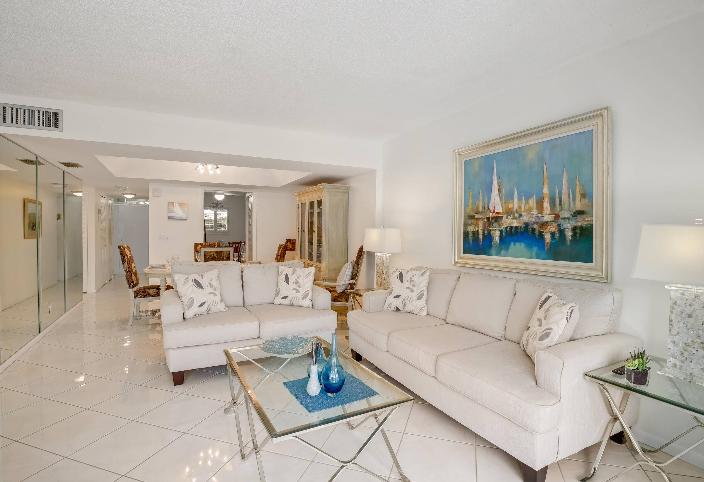 Bright Stylish 2 Bedroom Condo with Pool Golf Views Welcome home to this beautifully maintained 2 bedroom, 2 bath condo filled with natural light and charm.