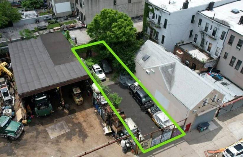 Land For Sale. Zoning R6, M1 1.