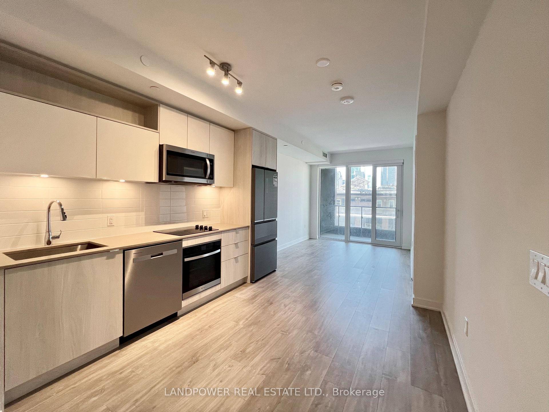 Live in the Heart of Downtown at Time amp ; Space by Pemberton, Where Lifestyle Meets Convenience !