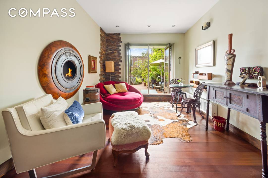 Dreaming of an outdoor paradise of your very own ?