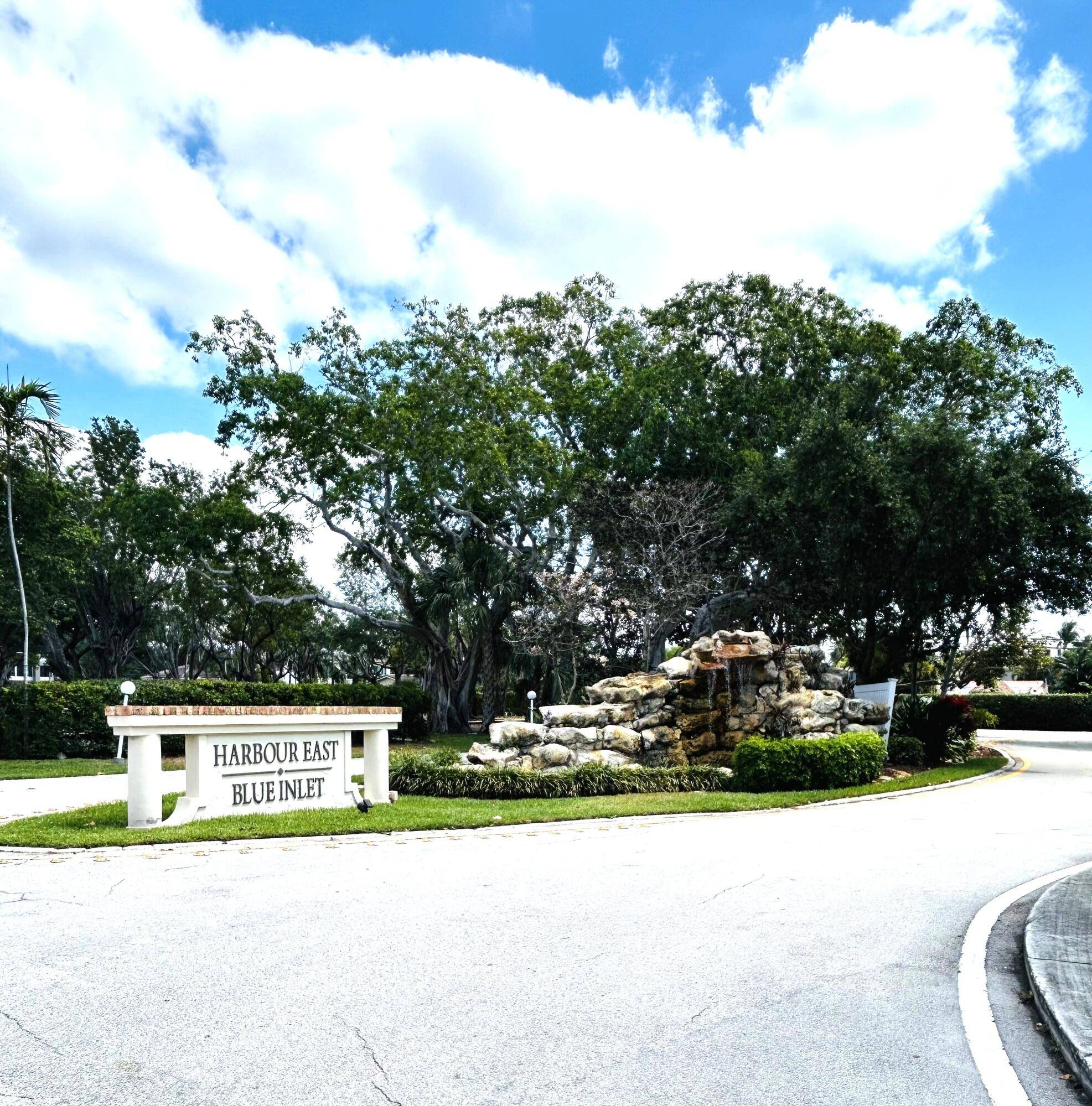 Waterfront living with panoramic views of the Intracoastal and John B Rutherford Preserve !