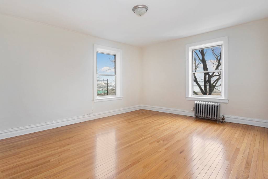 Video tours available ! GUT RENOVATED 4 BED 2 BATH No Fee !
