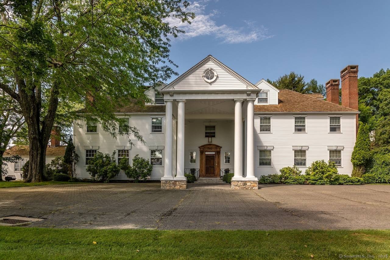 Butternut Brook House Litchfield Hills Estate with Pond, Pool Guest Homes Butternut Brook House is a luxurious Litchfield County estate nestled in the heart of the Litchfield Hills, offering a ...