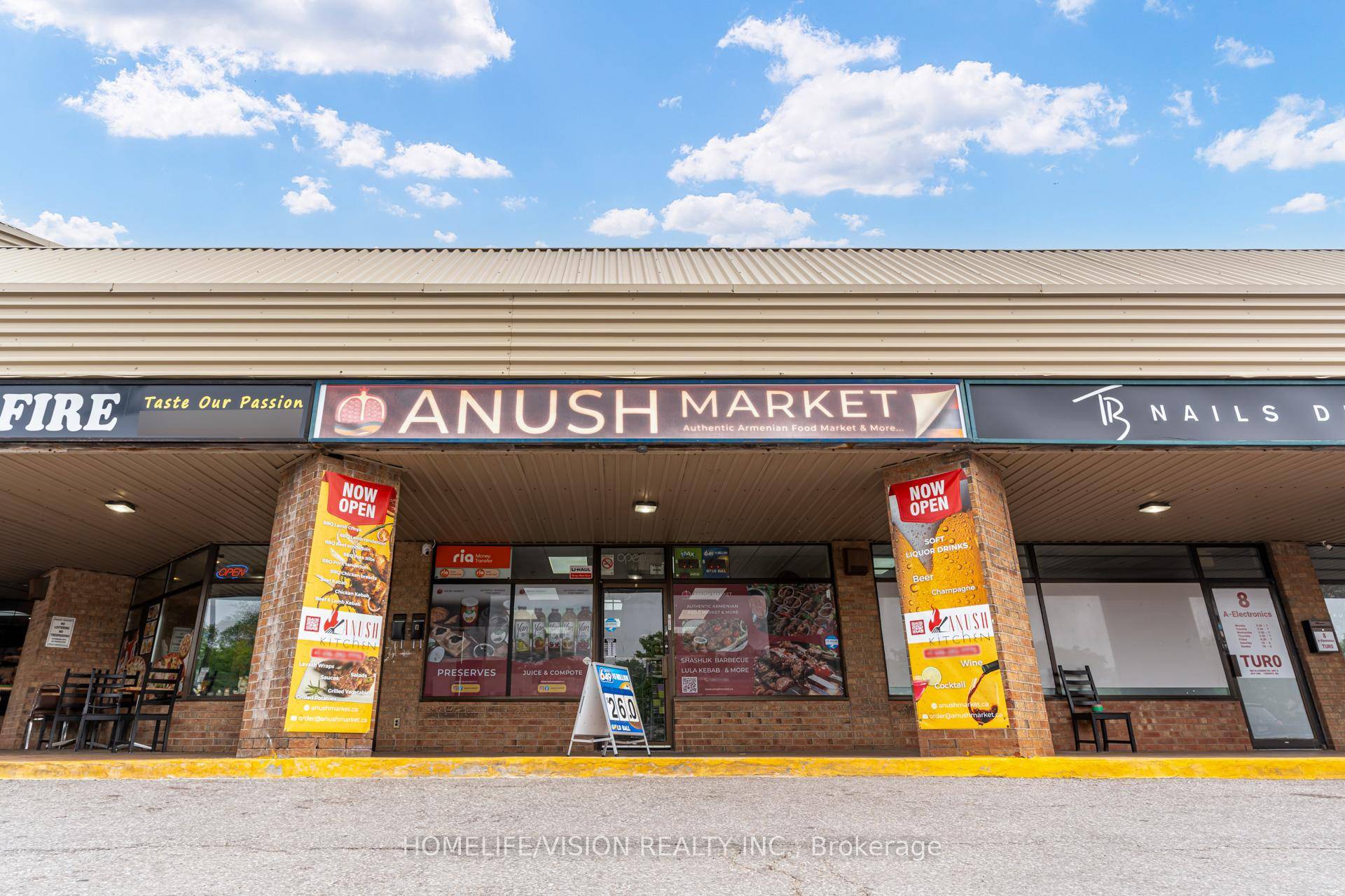 Prime Retail Space Available For Retail Fast Food Take Out.