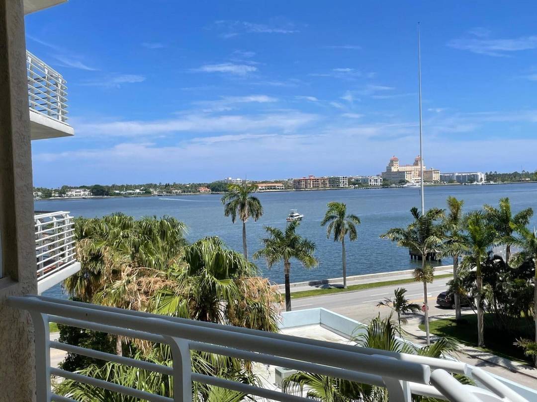 NOT AVAILABLE UNFURNISHED.