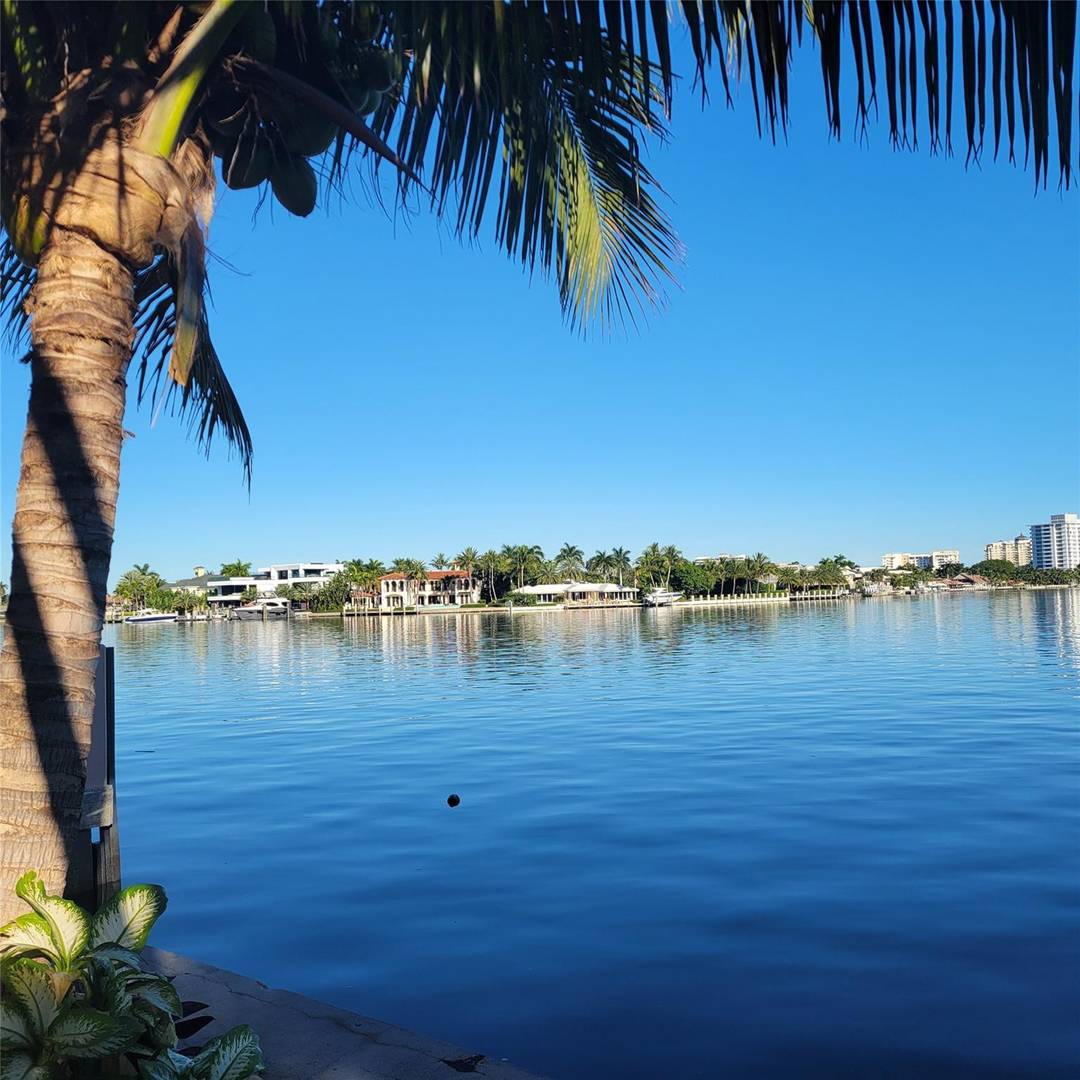 DIRECT INTRACOASTAL LAND Skyrocketing Values with High Barrier to entry is the best kept secret as durable top performing Luxe Investment shelter.