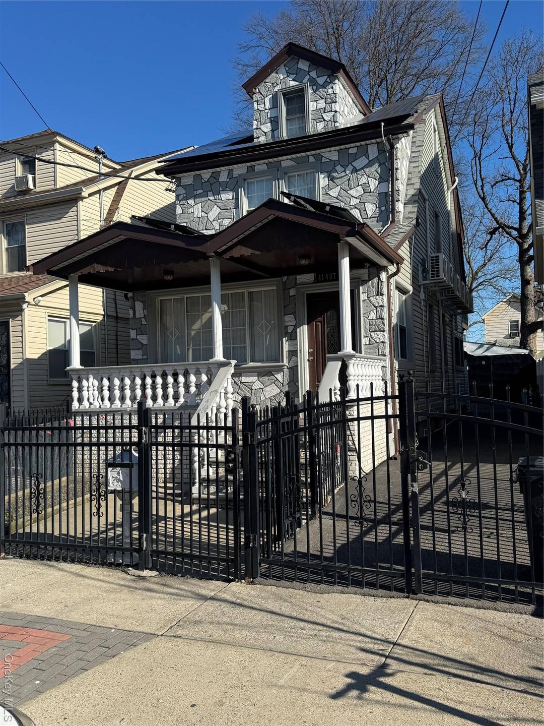 Discover this stunning 4 spacious bedrooms, 3 full bath home in Prime location.