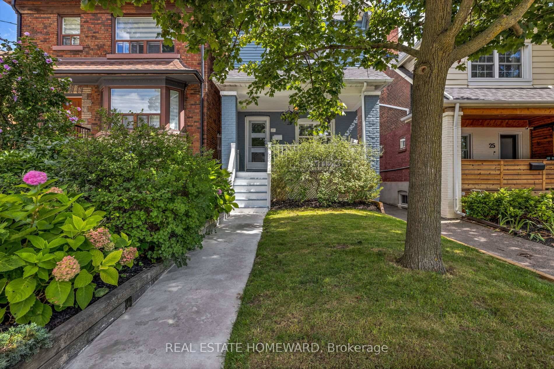 Welcome to 27 Normandy Blvd !
