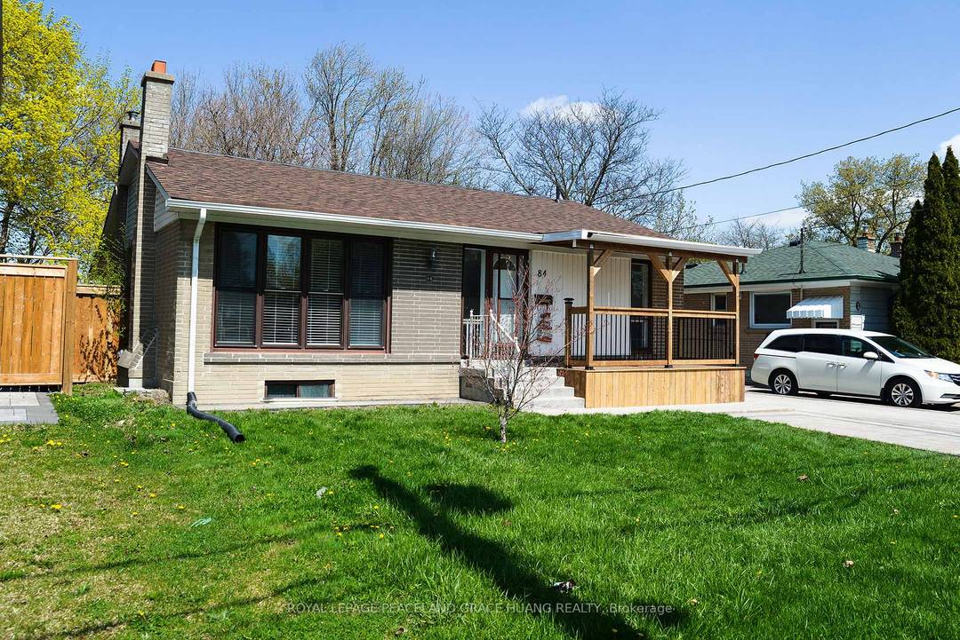 Move in Condition ! Entire House for Rent with Furniture In High Demand Crosby Neighbourhood.