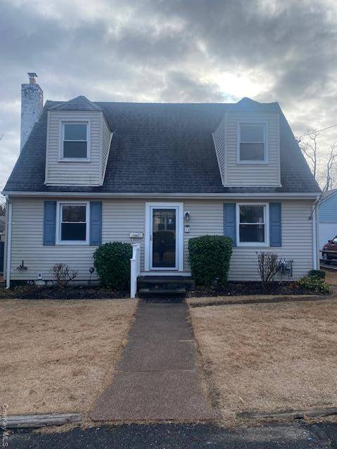 Beautifully Renovated Home In Charming Bayville !