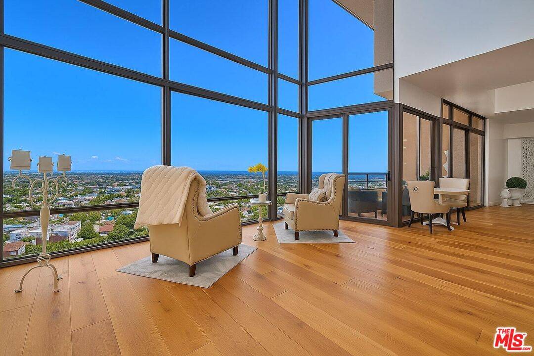 4337  Marina City Dr 3BR Marina Del Rey La