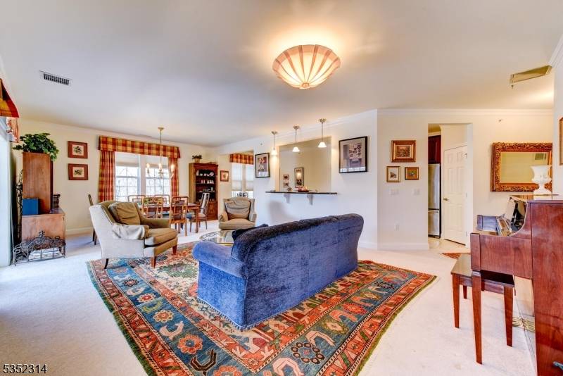 Welcome to Greenbriar at Fox Ridge, A Premier 55 Active Adult Community in Morris County.