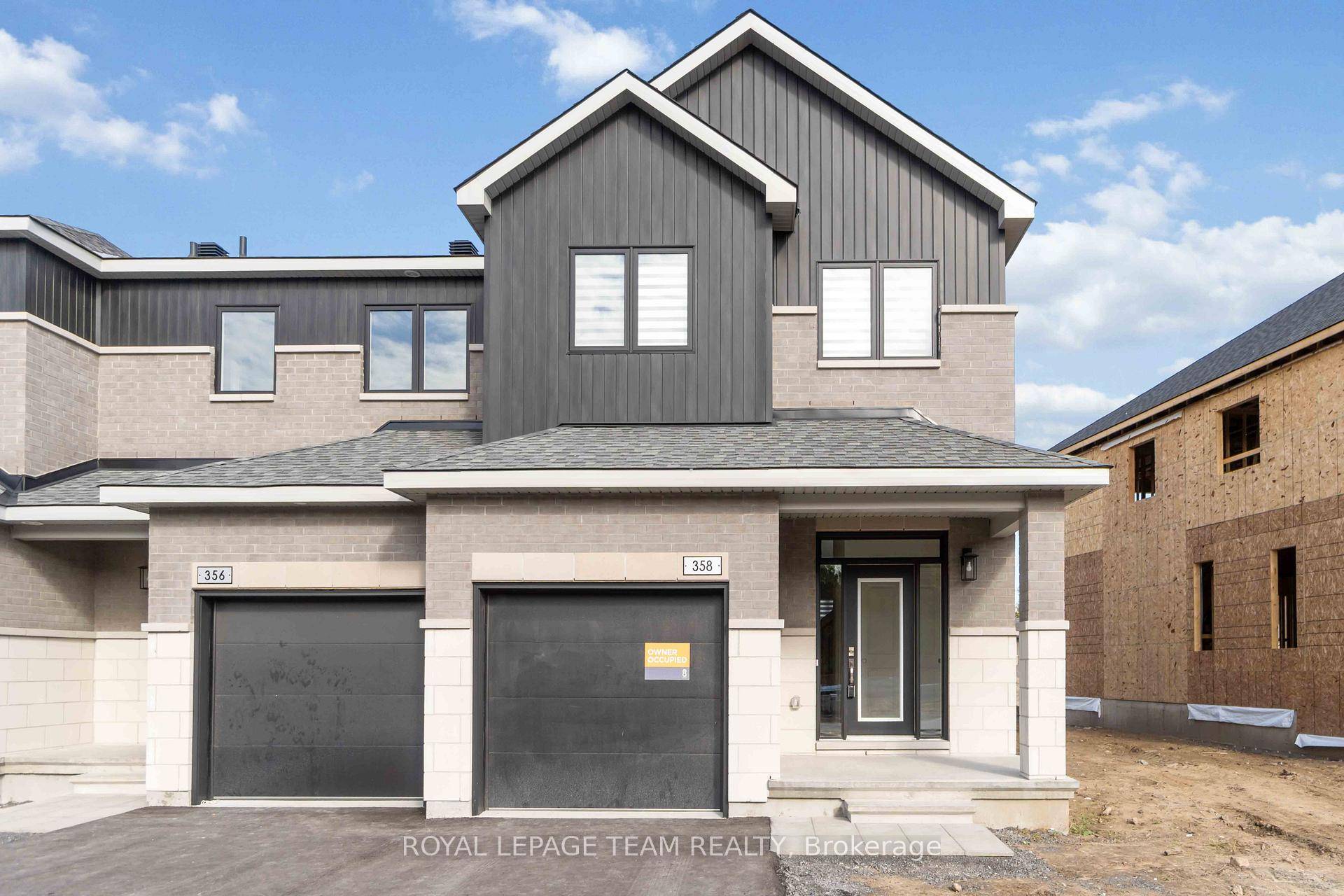 Welcome to 358 Equinelle Dr !