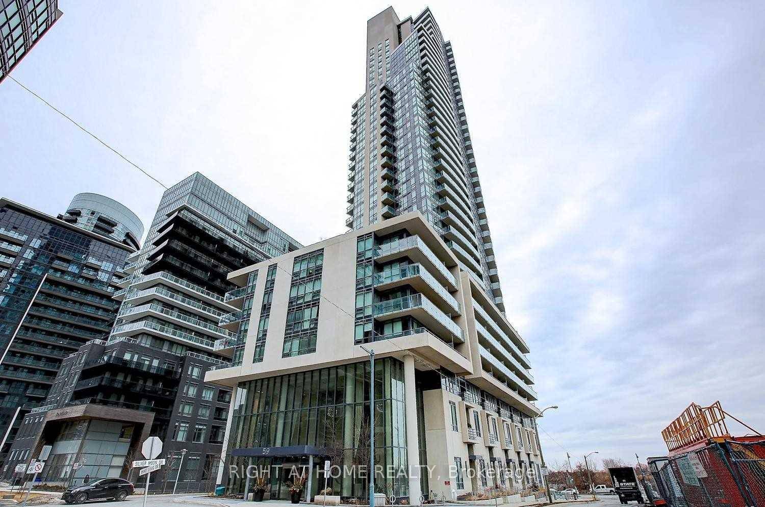 Luxury Bright And Spacious One Bedroom Unit With Huge Wrap Around Terrace.