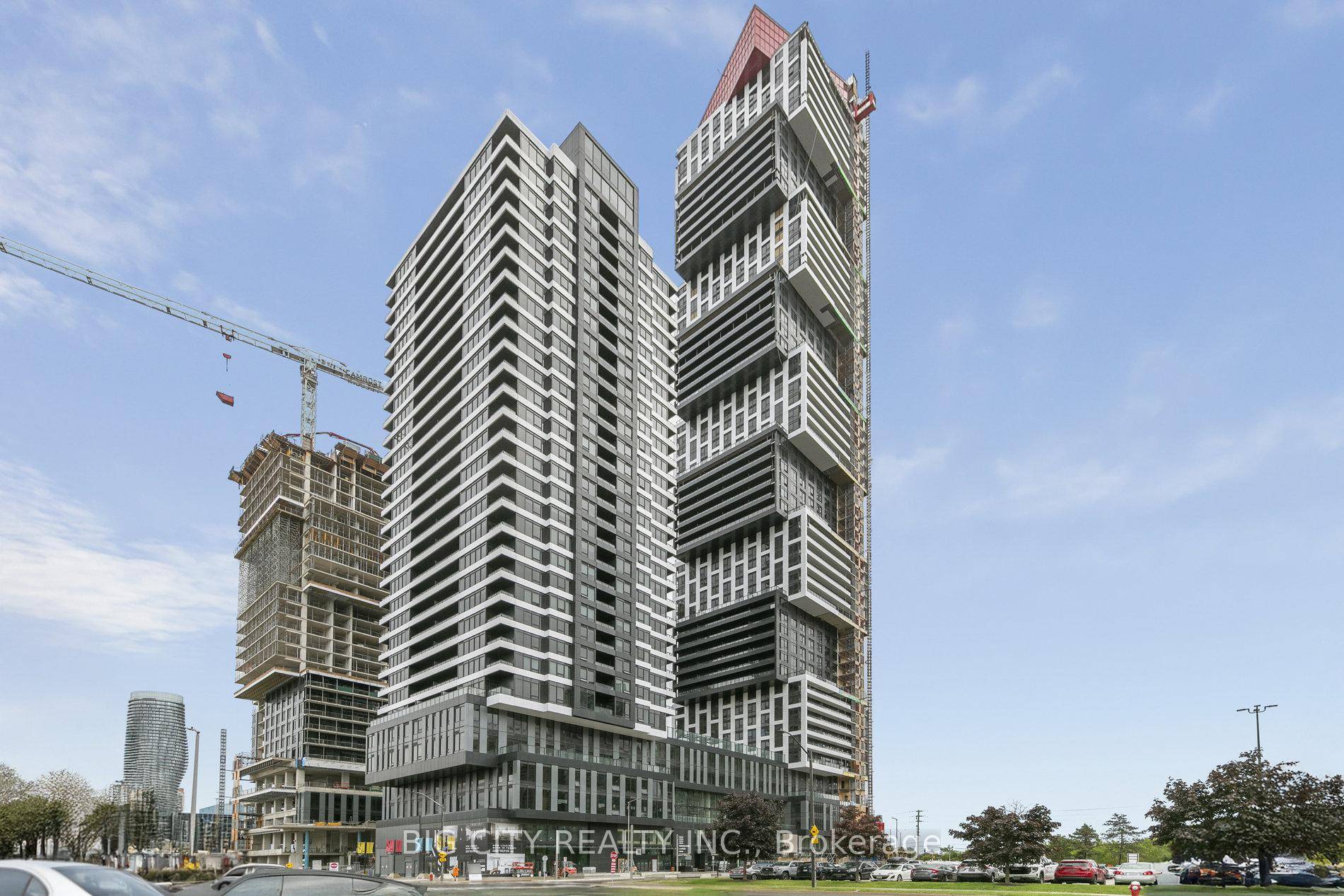 Brand New 1 Bedroom Condo At Exchange District in Downtown Mississauga !