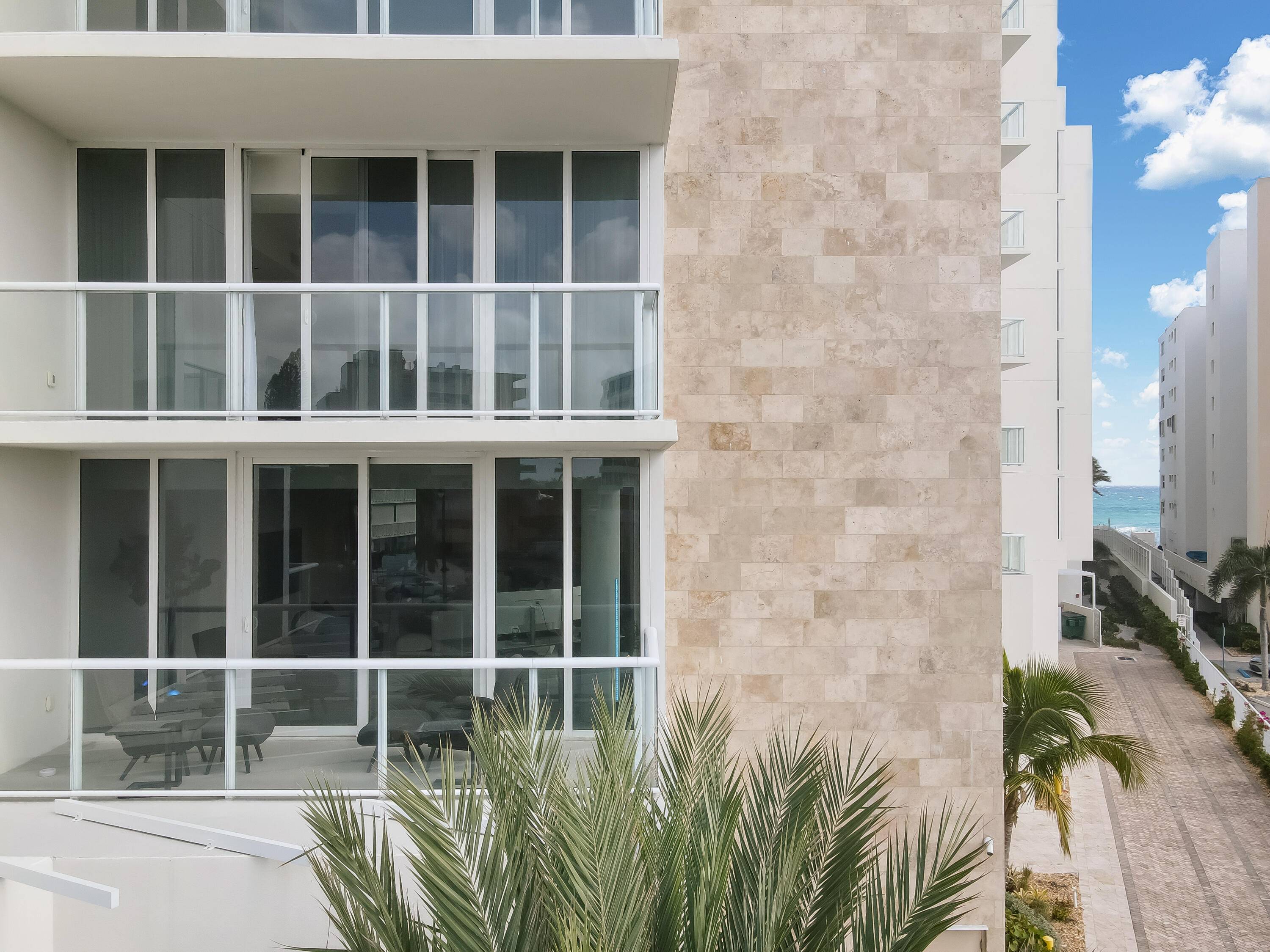 From the moment you step into the private foyer entrance, you will be captivated by the sights sounds of the ocean w views from the master dining room.