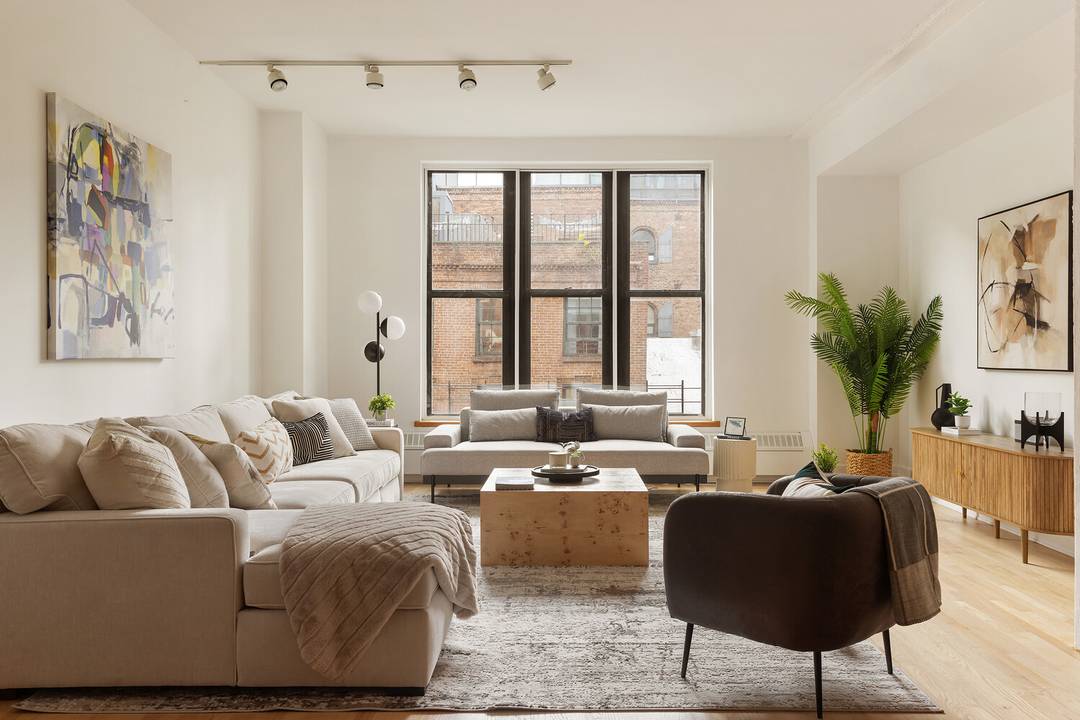 Wake Up to Manhattan Bridge Views in this Spectacular Dumbo Loft Discover urban luxury redefined in this breathtaking 2, 556 square foot sanctuary featuring an oversized master suite, two huge ...