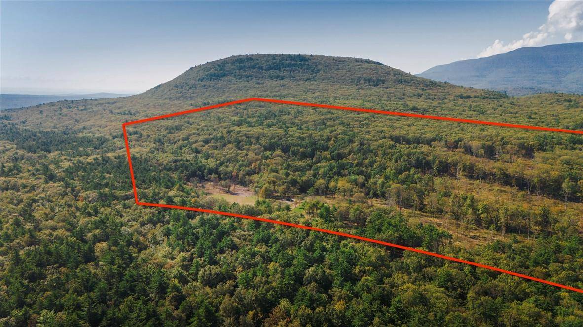 An Exceptional Development Opportunity in a Tranquil Setting.