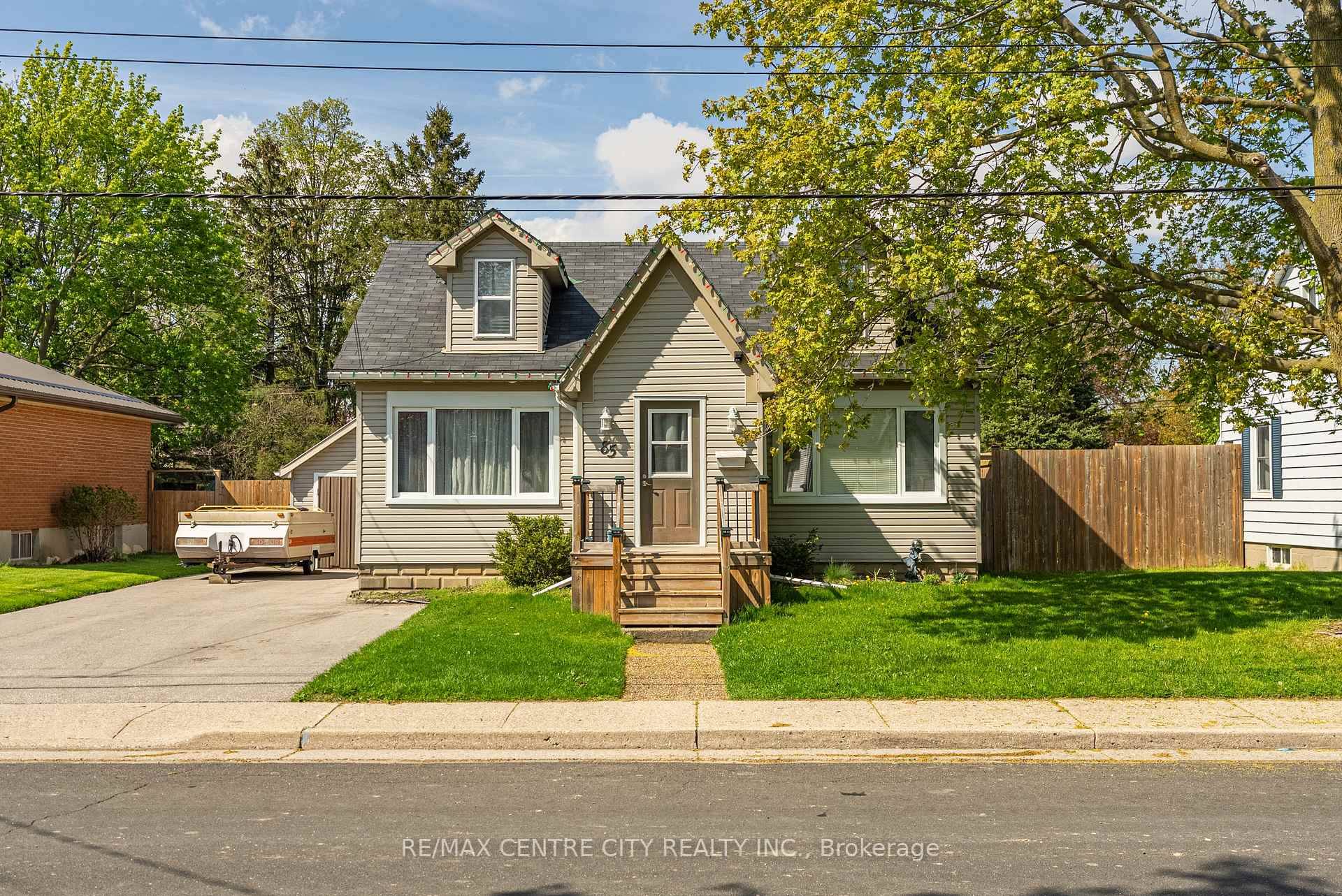 Great opportunity to get into the housing market !