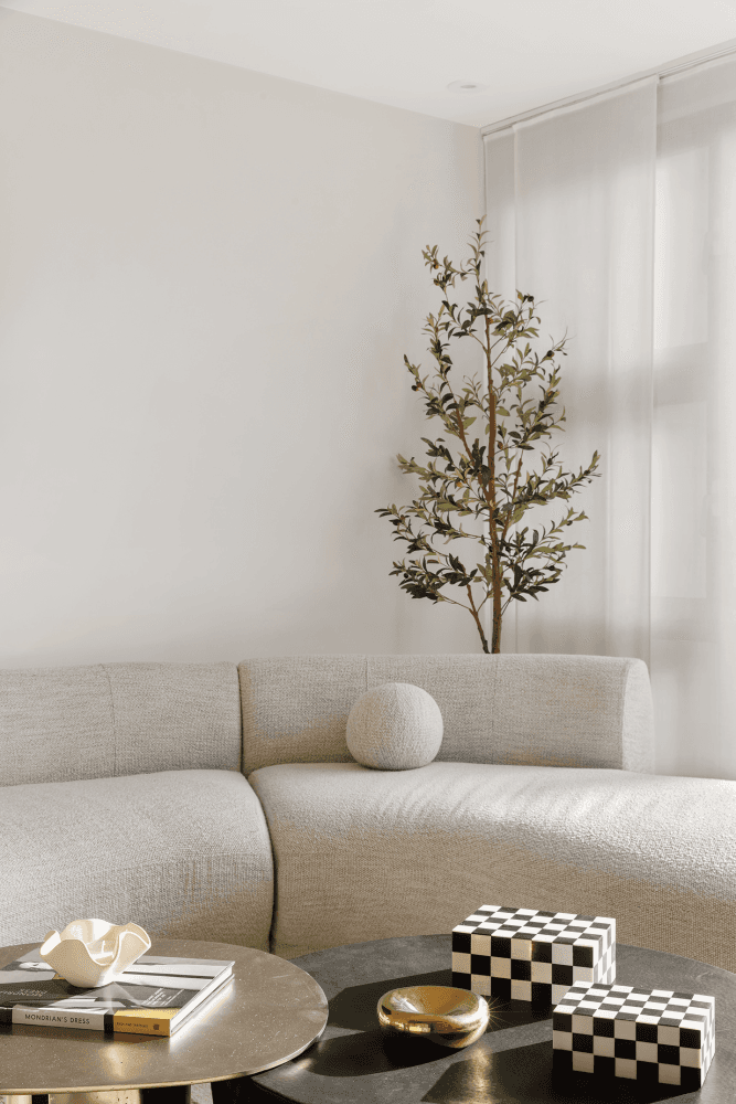 114 South 2nd St is an intimate condominium comprised of only two homes.