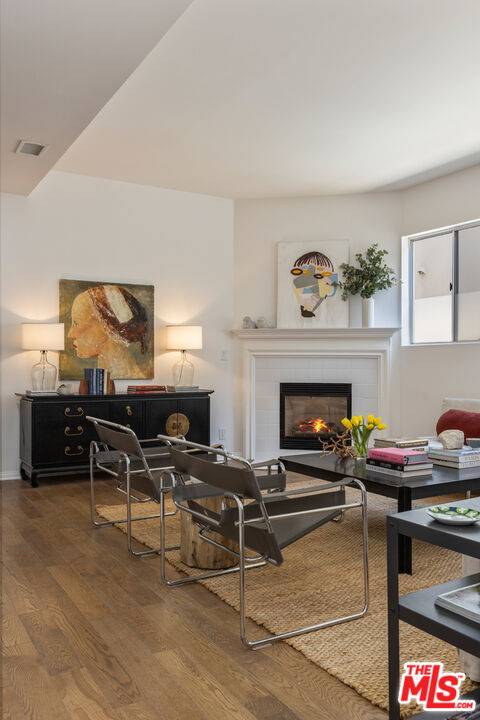 511   San Vicente Blvd 2BR Santa Monica La