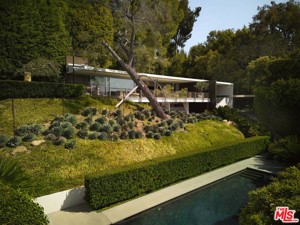 10801   Chalon Rd 5.0 Bel Air LA