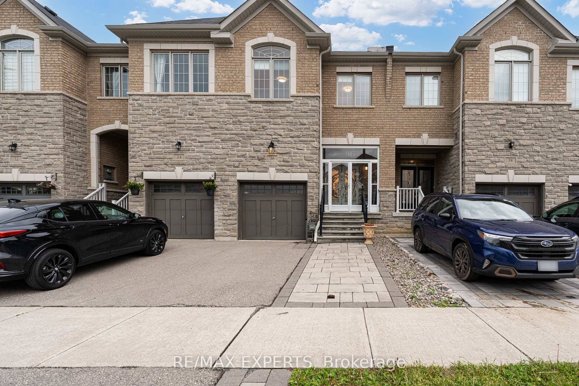 Welcome to this Immaculate 7 Year Old Madison Built Home, Lovingly Maintained by Its Original Owner and Nestled on a Quiet, Family Friendly Street in Richmond Hill.