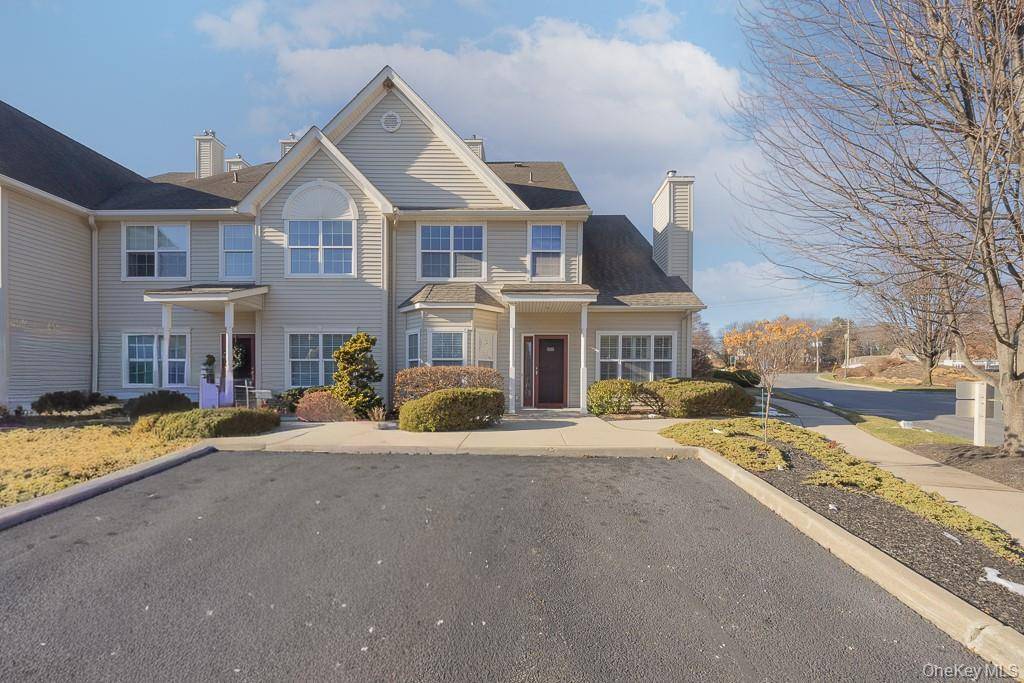 Welcome to Liberty Ridge 55 community in Historic Stony Point.