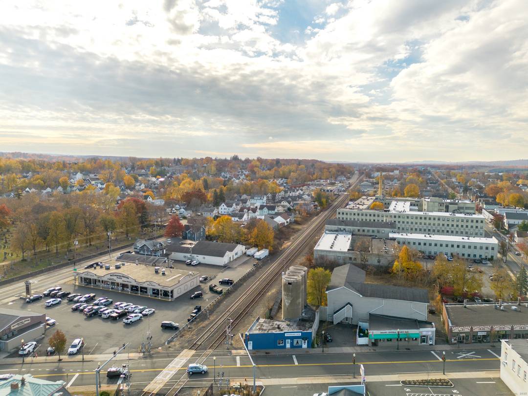 Retail residential development opportunity along the gateway to Wallingford.