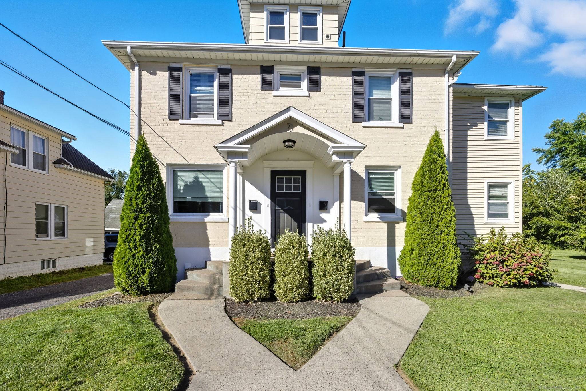 Welcome to this well maintained 2 family duplex in a desirable Enfield location !