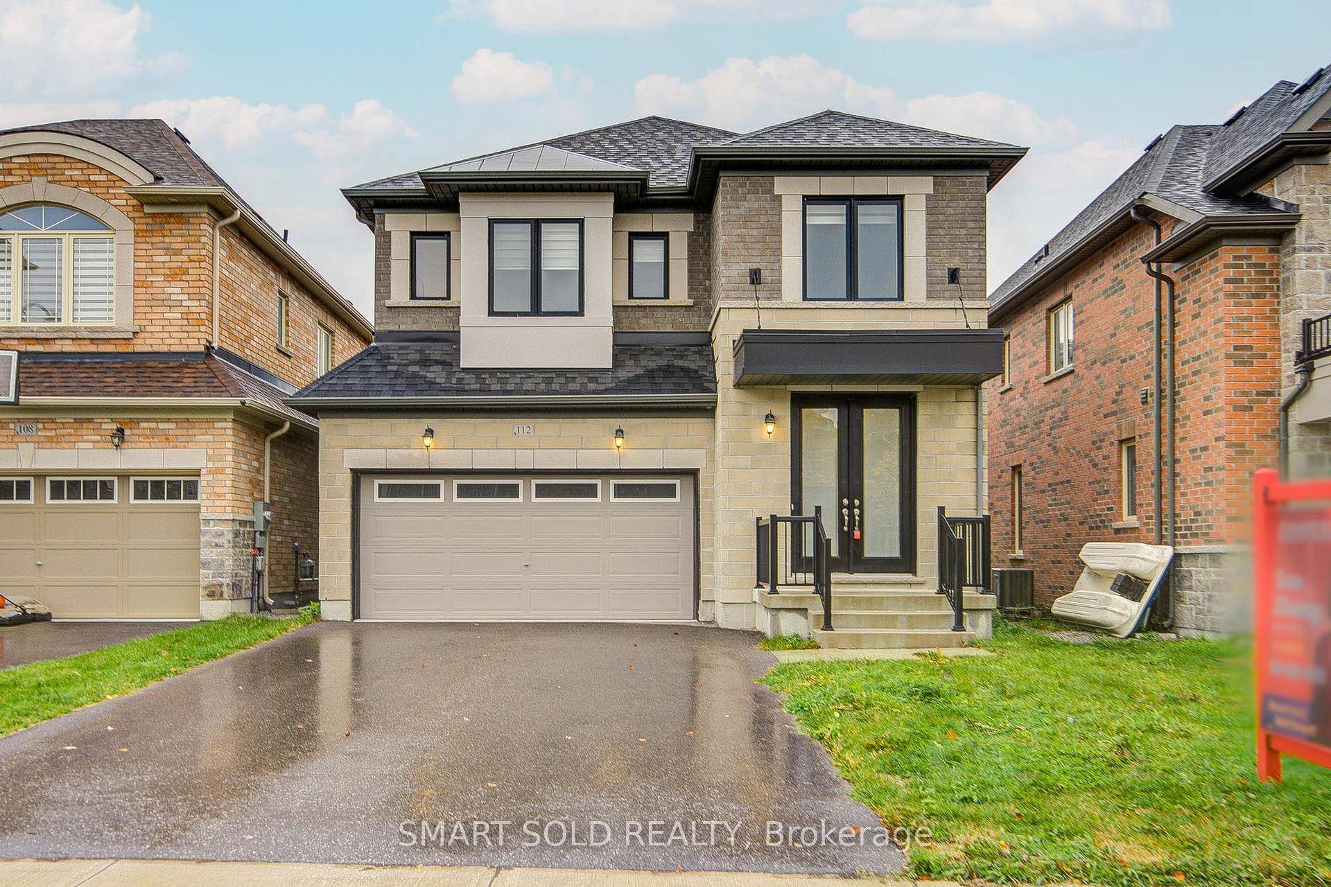 Modern 4 Bedroom 3 Bathroom Country Wide Home With Walkout Basement In Desirable QueensVille.