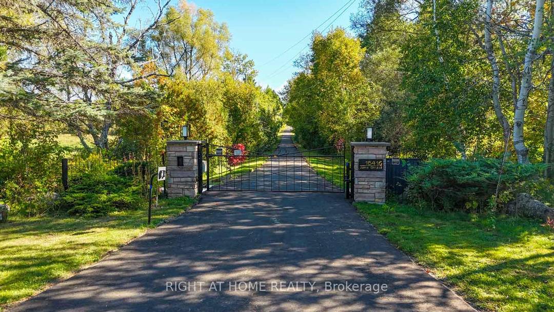 Fabulous Opportunity ! APPROXIMATELY 13 ACRES.