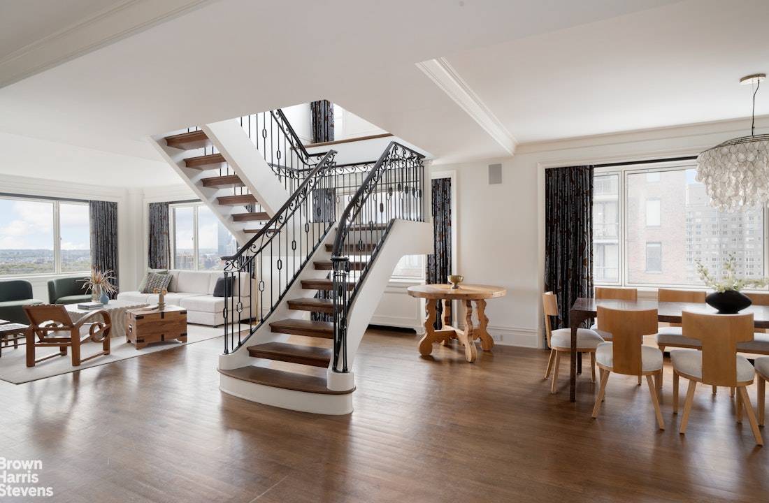 New to the market. Perched high above the peaceful enclave of East End Avenue, this huge and beautifully appointed six bedroom duplex enjoys radiant East River and southern skyline views ...