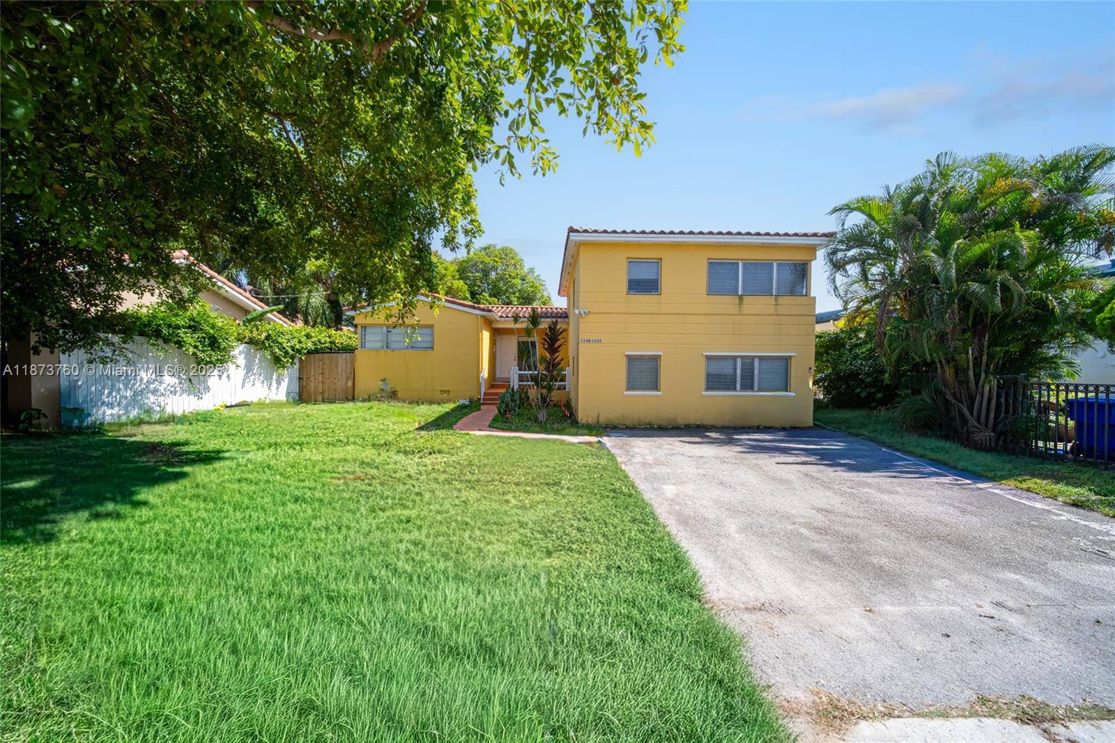 Triplex in the SW Calle Ocho and Douglas Rd area of Miami.