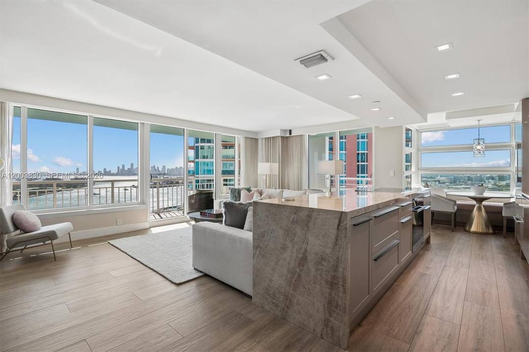 First time on the market, this exceptional 23rd floor corner residence at South Pointe Towers offers wraparound views of the ocean, downtown Miami, and Fisher Island.