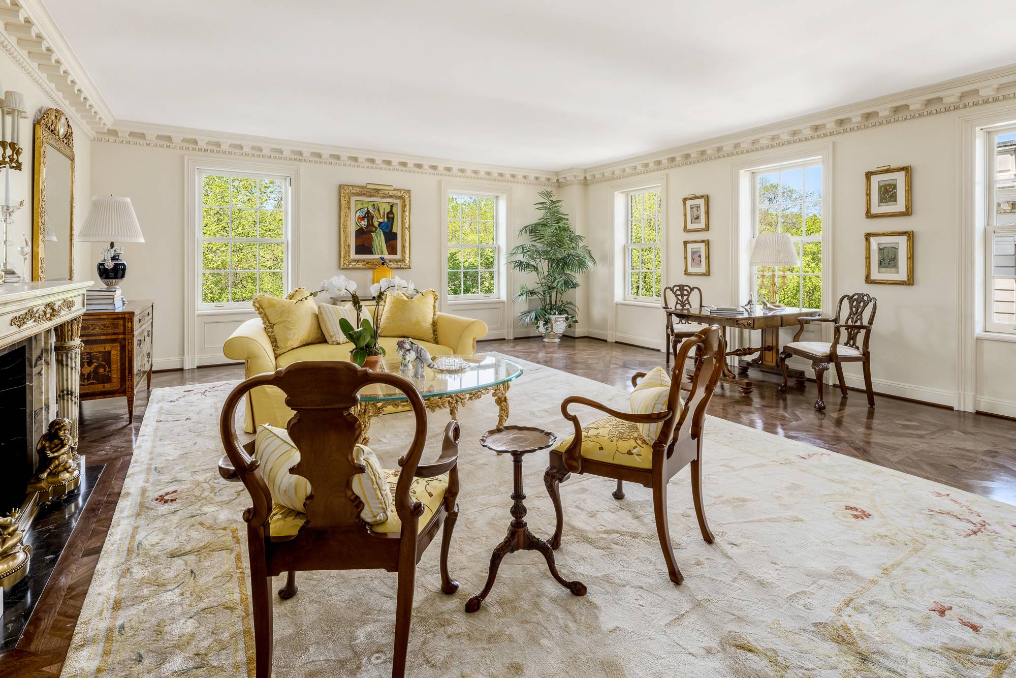 Situated on a quiet block in the quiet reaches of Fifth Avenue, this exquisite 4, 600 sq.